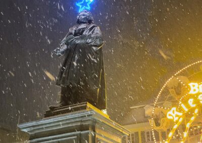 Beethovendenkmal im Schneegestöber